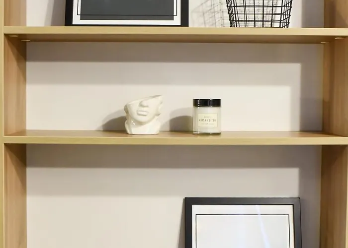 Chic Near Universitate Square - Your Ideal In 布加勒斯特