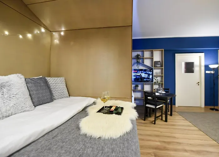 公寓 Chic Near Universitate Square - Your Ideal In