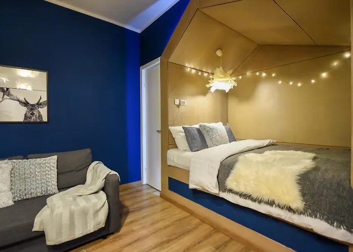 Διαμέρισμα Chic Near Universitate Square - Your Ideal In