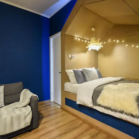 아파트 Chic Near Universitate Square - Your Ideal In
