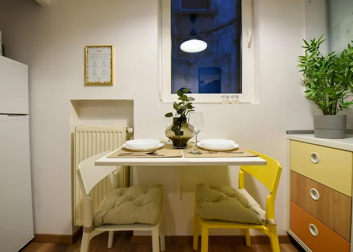 Lejlighed Chic Near Universitate Square - Your Ideal In Bukarest